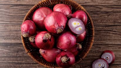 onion storage tips for rainy season