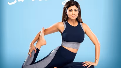 5 yoga poses Shilpa Shetty swears by