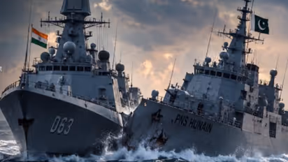 ins kolkata vs pns hunain indian pakistani warship capability collision arabian sea