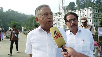 മലബാര്‍ ദേവസ്വം പ്രസിഡന്‍റ് ഒകെ വാസു