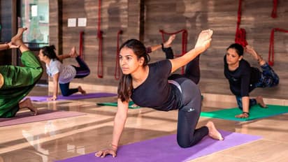 how to become yoga teacher? 