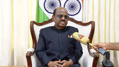 പശ്ചിമ ബംഗാൾ ഗവർണർ സിവി ആനന്ദബോസ്