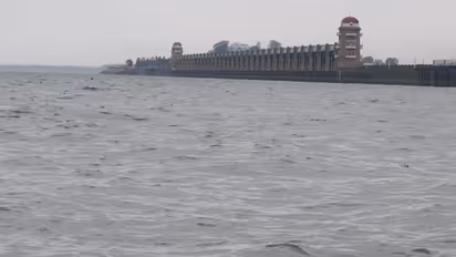 Tungabhadra dam inflow crosses 1 lakh cusecs after heavy rain