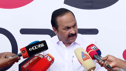 opposition leader v d sathesan