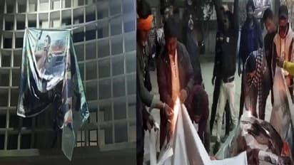 शाहरुख खान की पठान फ़िल्म को लेकर बिहार में विरोध शुरू हो गया है।