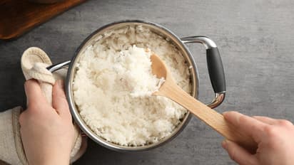 how-to-reheat-rice-without-gas