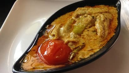 how-to-make-Hyderabadi-mirchi-ka-salan