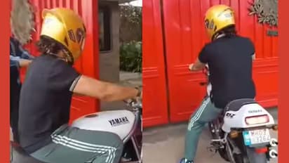 MS-Dhoni-viral-video-of-riding-Yamaha-R1Z-motorcycle