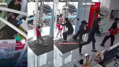 Boy Flees from Dentist's clinic in China