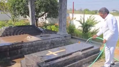 Telangana man digs his own grave