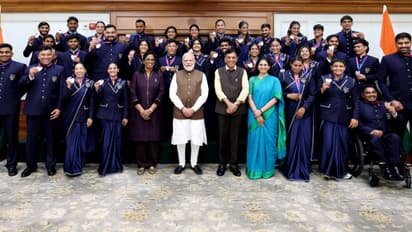 PM Modi meets CWG 2026 Medal Winners Modi Hosts Indias CWG 2026 Athletes Says Jo Khelega Woh Khilega