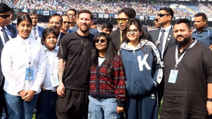 messi in kolkata
