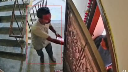 Watch: Mother's Quick Thinking Stops Delivery Agent From Entering Home, CCTV Video Goes Viral
