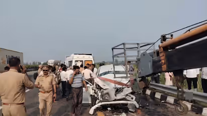 Uttar Pradesh Road Accident Purvanchal Expressway Crash 3 Tennis Players Killed After Car Hits Truck At High Speed