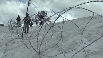 jammu kashmir encounter security forces indian army