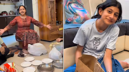 Chips, Samosas, Idli and More: UP Teacher's Farewell Party With Students Wins the Internet | WATCH