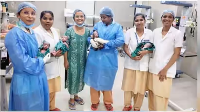woman gives Birth to Quadruplet in Satara Maharashtra