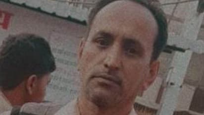 Bharatpur shocking crime stories Mother and brother were set on fire in the car by son in Rajasthan 