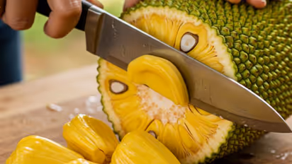 how to cut jackfruit without stickiness