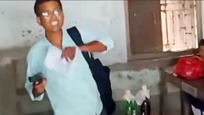 maldah gunman with acid in school