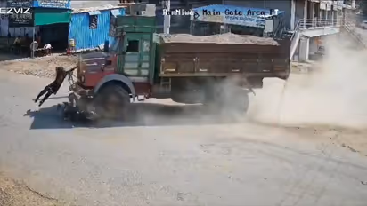 Maharashtra: Girl Grabs Truck’s Bumper After Head-On Collision With Scooter