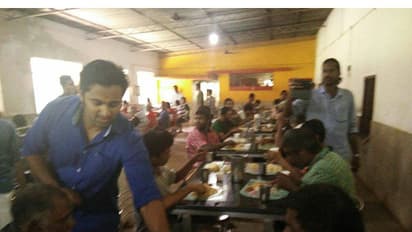 ആ നിമിഷങ്ങള്‍ മറക്കാന്‍ കഴിയില്ല; പിറന്നാള്‍ ദിനത്തില്‍ ഉണ്ണി മുകുന്ദന്‍ അവര്‍ക്കൊപ്പം