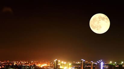 എക്സ്ട്രാ സൂപ്പര്മൂണ്; ഈ ദിനത്തെ ഭയക്കണം.!