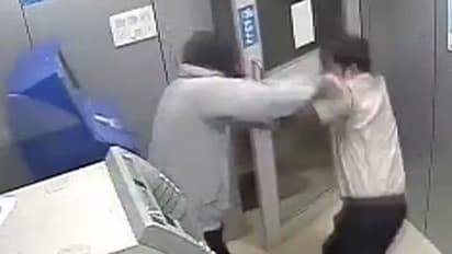 ചുറ്റിക കൊണ്ട് തലയടിച്ച് പൊളിച്ചിട്ടും മോഷണശ്രമം ചെറുത്ത് സെക്യൂരിറ്റി ജീവനക്കാരന്