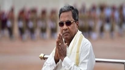 சித்த ராமையாவை கவுத்திய கர்நாடக மக்கள்… இரண்டு தொகுதிகளிலும் பின்னடைவு…