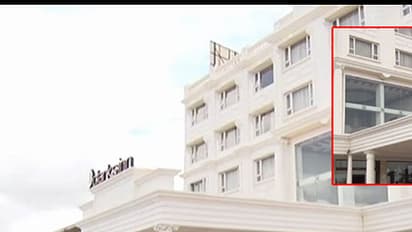 ನಿಯಮ ಉಲ್ಲಂಘಿಸಿ ಕಟ್ಟ ನಿರ್ಮಾಣ: ಸರ್ವಿಸ್ ರಸ್ತೆಯಲ್ಲೇ ನಿರ್ಮಾಣವಾಗತ್ತು ಐಷಾರಾಮಿ ಹೋಟೆಲ್