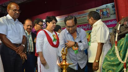 ఫిల్మ్ అనాలిటికల్ ఆండ్ అప్రెసియేషన్ సొసైటీ అవార్డ్ 2017 వేడుక గ్యాలరీ