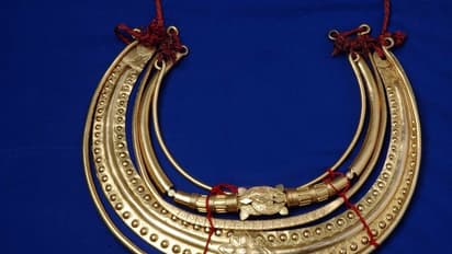 ತಾಳಿಕೋಟೆ: ಮಹಿಳೆಗೆ ವಂಚಿಸಿ 4 ಲಕ್ಷ ಮೌಲ್ಯದ ಚಿನ್ನಾ​ಭ​ರಣ ಕದ್ದೊಯ್ದ ಖದೀಮರು!