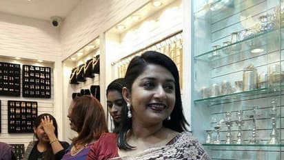 ആരാധകര് പോലും അമ്പരന്നു, മീരാജാസ്മിന്റെ പുതിയ ചിത്രങ്ങള് വൈറല്