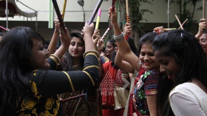 ಮಹಾರಾಣಿ ಅಮ್ಮಣ್ಣಿ ಕಾಲೇಜಿನಲ್ಲಿ ದಾಂಡಿಯಾ ನೃತ್ಯ