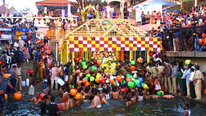 ತಲಕಾವೇರಿ ಕುಂಡಿಕೆಯಲ್ಲಿ ನಿಮಿಷ ಮುಂಚಿತವಾಗಿ ಕಾವೇರಿ ತೀರ್ಥೋದ್ಭವ