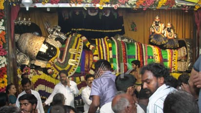 ಭಾನುವಾರ ವೈಕುಂಟ ಏಕಾದಶಿ ಪ್ರಯುಕ್ತ ಭಕ್ತಿ ಭಾವದಲ್ಲಿ ಮಿಂದೆದ್ದ ನಗರದ ಜನತೆ