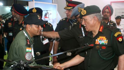 ಶುರುವಾಯಿತು ಬಾನಾಡಿಗಳ ಹಾರಾಟ | ಏರೋ ಇಂಡಿಯಾ 2017 ಕ್ಕೆ ಚಾಲನೆ