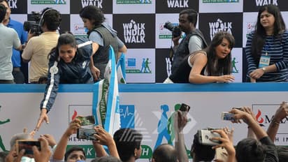 40ಸಾವಿರ ಭಾರತೀಯರ ಆರೋಗ್ಯದ ನಡಿಗೆಯಲ್ಲಿ ಮಿಂಚಿದ ಸೆಲೆಬ್ರಿಟೀಸ್