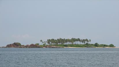 ಸೈಂಟ್ ಮೇರಿಸ್ ದ್ವೀಪ: ಸಿಬ್ಬಂದಿ ಉದ್ಧಟತನ ಸೋಶಿಯಲ್ ಮೀಡಿಯಾದಲ್ಲಿ ವಿಡಿಯೋ ವೈರಲ್