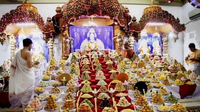 From soldiers to commoners, festival of light enthrals all