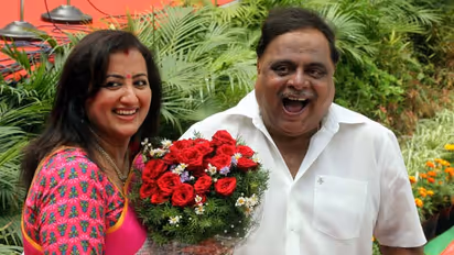 ಅಂಬಿ ಮೊಬೈಲ್‌ನಲ್ಲಿ ದೇವತೆ: ಕರೆ ಬಂದ್ರೆ ಎಲ್ಲವಕ್ಕೂ ಚಕ್ಕರ್!