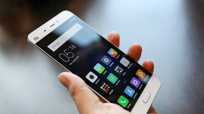 ಪಾಪ್ ಅಪ್, ಸ್ಲೈಡಿಂಗ್ ಕ್ಯಾಮೆರಾ ಇರುವ 2019ರ ಸ್ಪೆಷಲ್ ಮೊಬೈಲ್ಗಳು