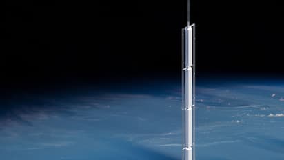 Asteroid skyscraper, the newest piece of real estate in Dubai?