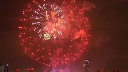 New Year Celebrations: ఉద్యోగులకు సర్కార్ న్యూ ఇయర్ గిప్ట్..