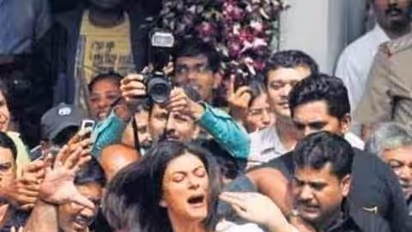 10 Celebs who were physically assaulted and abused in public