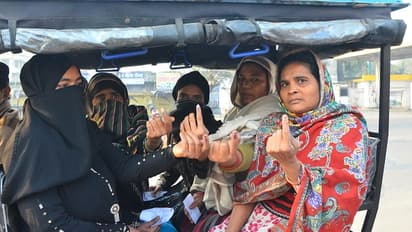 ఆ ఐదు రాష్ట్రాల్లో మహిళలపైనే రాజకీయ పార్టీల నజర్  ఎందుకు?