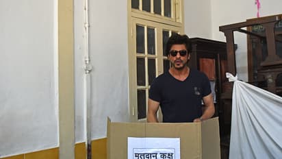 Bollywood celebrities cast their votes at the Mumbai BMC elections