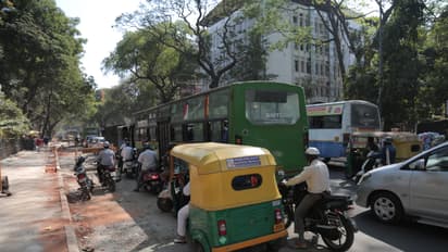 ಬುಧವಾರ ಈ ರಸ್ತೆಗಳ ಸಹವಾಸ ಬೇಡ..ಟ್ರಾಫಿಕ್‌ನಲ್ಲಿ ಸಿಕ್ಕಾಕೊಂಡ್ರೆ ನಿಮ್ಮಣೆಬರಹ!