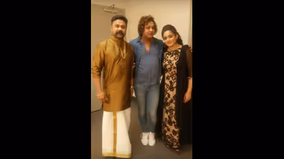 You can't afford to miss these Kavya, Dileep latest pictures from the US