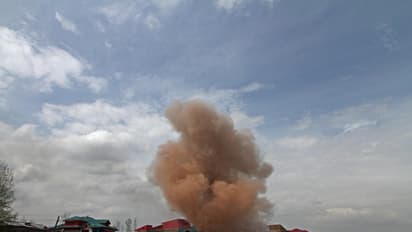 25 photos of the deadly war between Indian Army, stone pelters in Kashmir